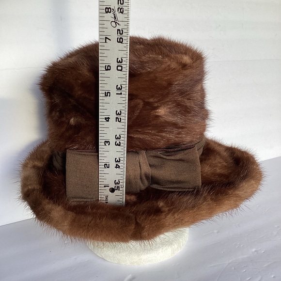 Vintage B. Forman Co mink fur hat size 6 7/8 - Picture 13 of 13